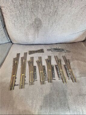 ATLAS NICKLE/SILVER SNAP SWITCHES HO SCALE 9 pieces total